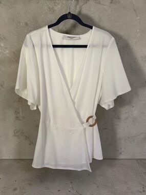 Inner Circle, Women sheer Wrap Top. Cream, XL, 100% Lyocell.